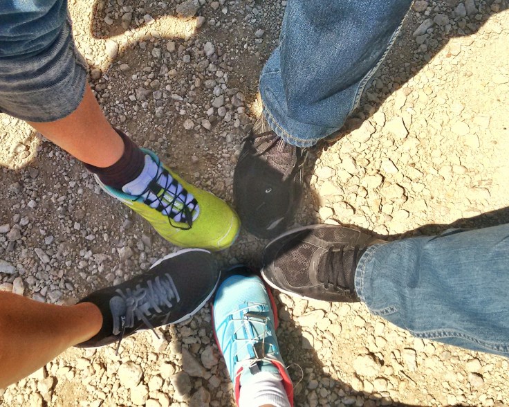 5 Füsse von insgesamt 10 - passt wir sind ja auch 5 Wanderer