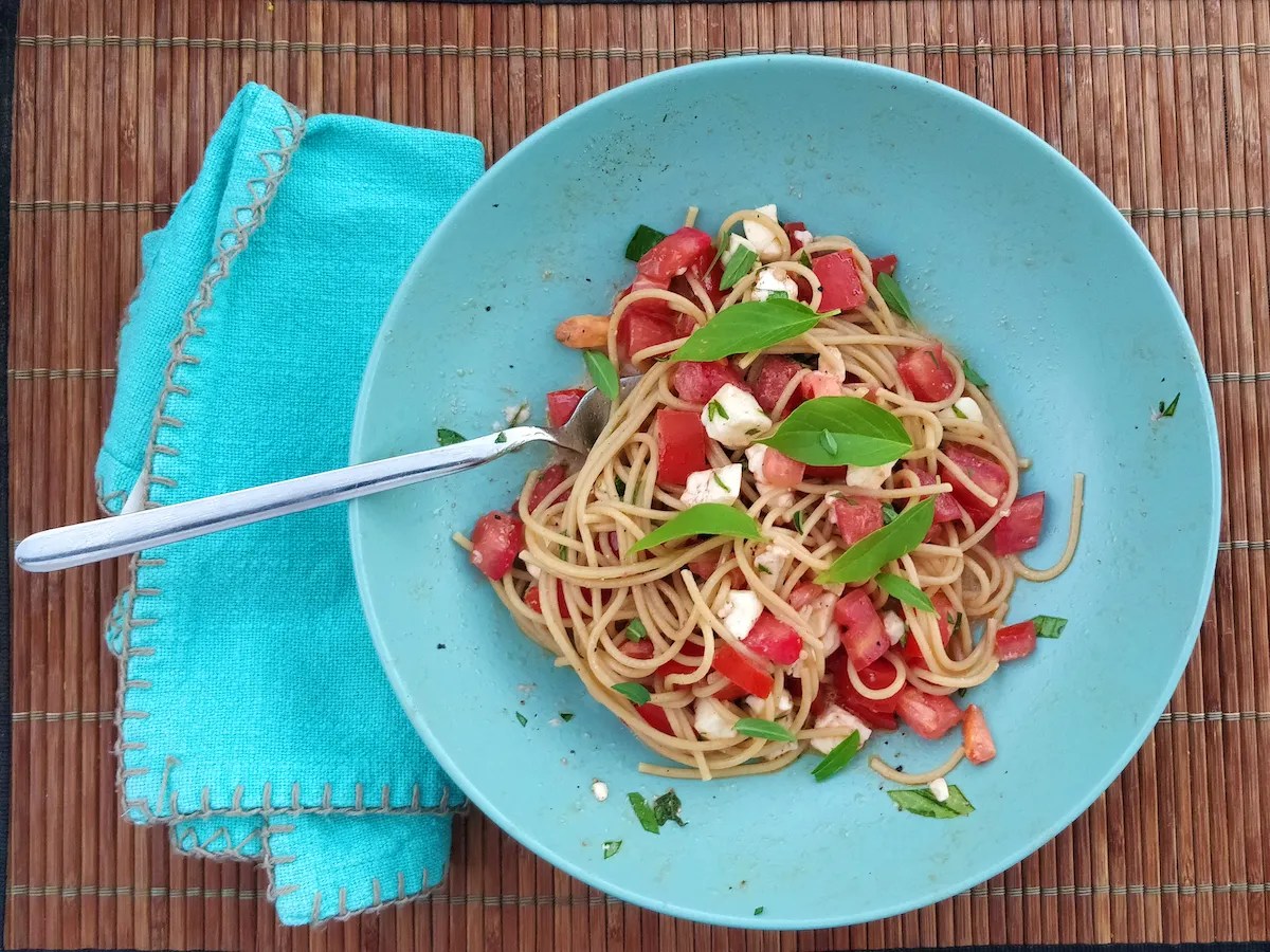 Teller Sommerspaghetti
